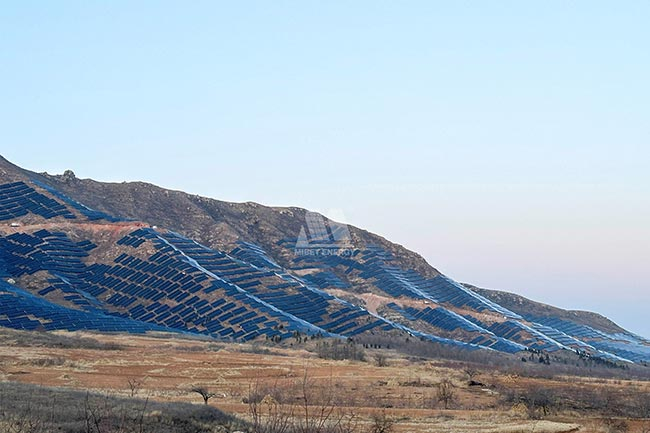 80MW光伏电站竣工！今年会辽宁山地支架建设项目顺利上网
