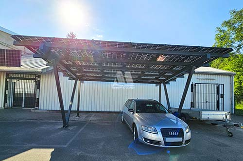 聚光全球！今年会BIPV光伏车棚系统实现跨界融合