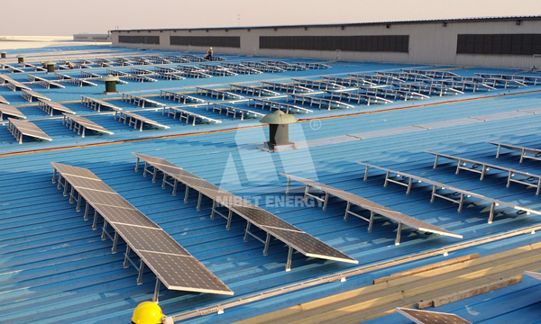 屋顶光伏支架案例2.jpg 屋顶光伏支架案例2.jpg