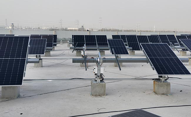 今年会平屋顶智能跟踪系统项目